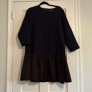 Tuckernuck Avon Lane Louise peplum dress navy and black. Size L